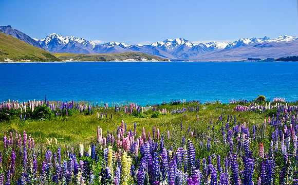 Mount Cook over Lake Tekapo