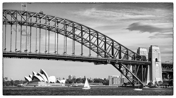 Sydney Opera House & Bridge