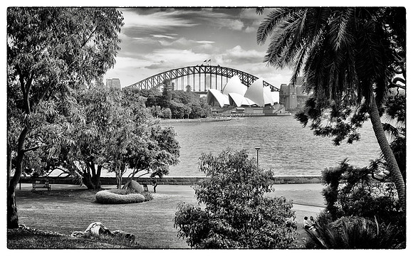 Sydney Opera House & Bridge